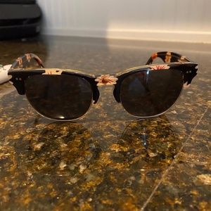 Toms Women Sunglasses - Lobamba